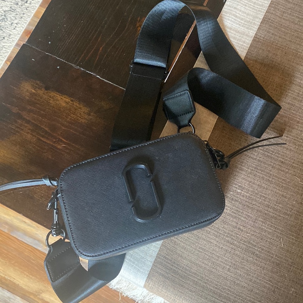 Crossbody bag